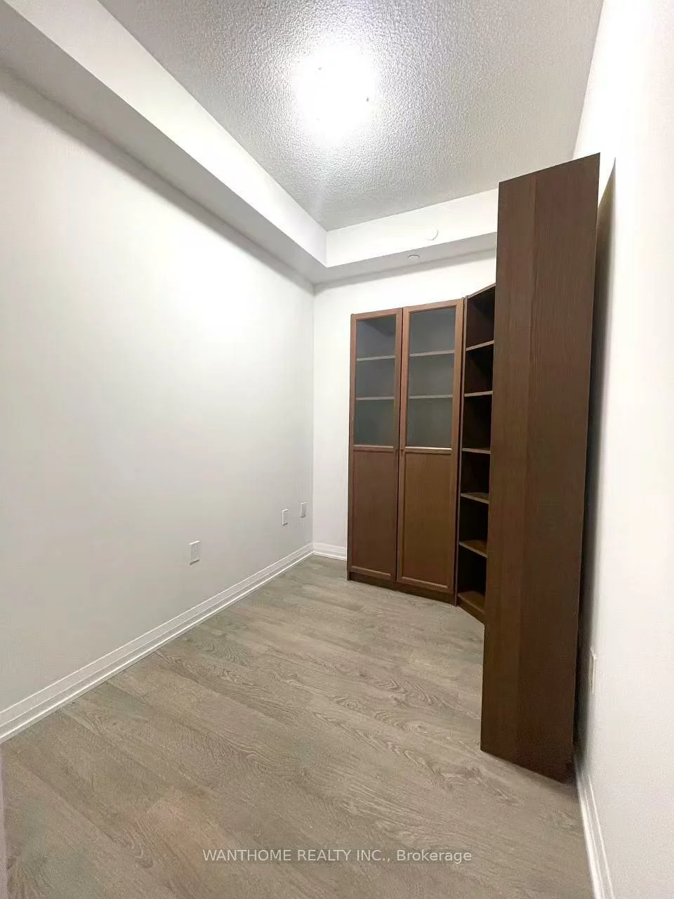 9560, Markham, Wismer, Markham