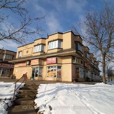 2352, Middlefield, Middlefield, Markham