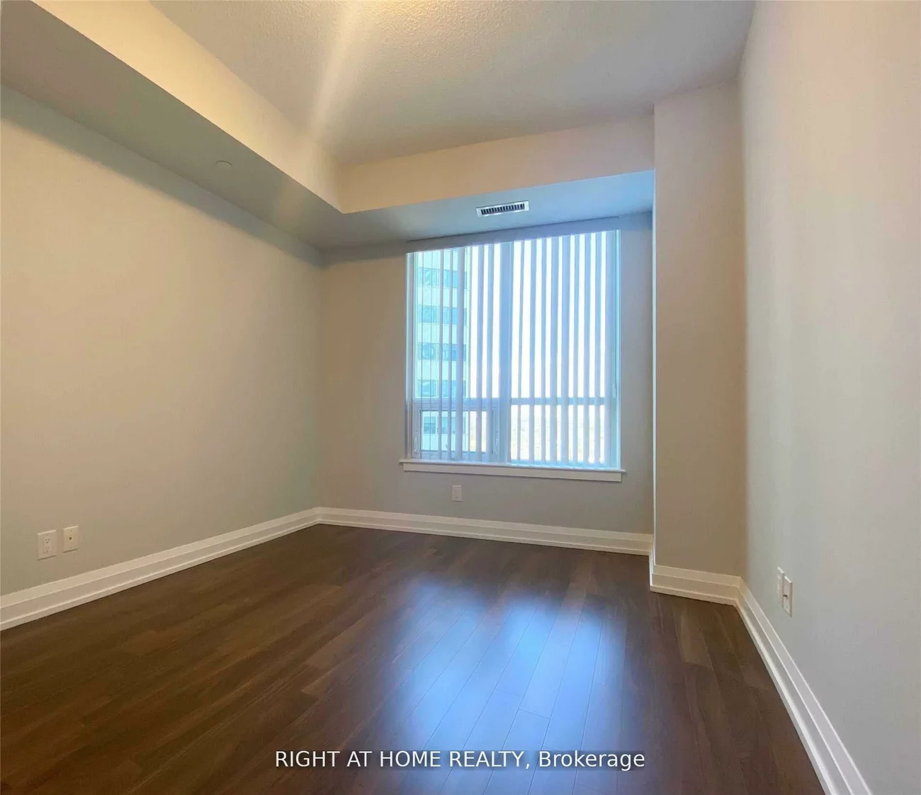 7171, Yonge, Thornhill, Markham