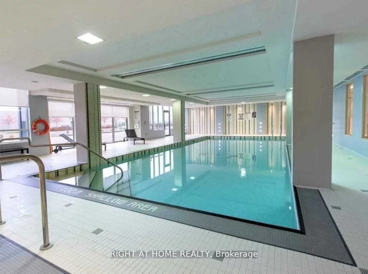 7171, Yonge, Thornhill, Markham