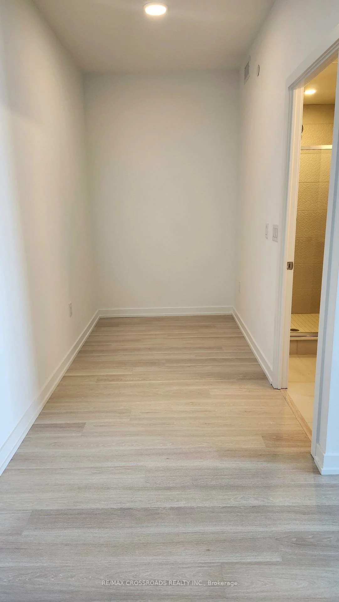 9750, Markham, Greensborough, Markham