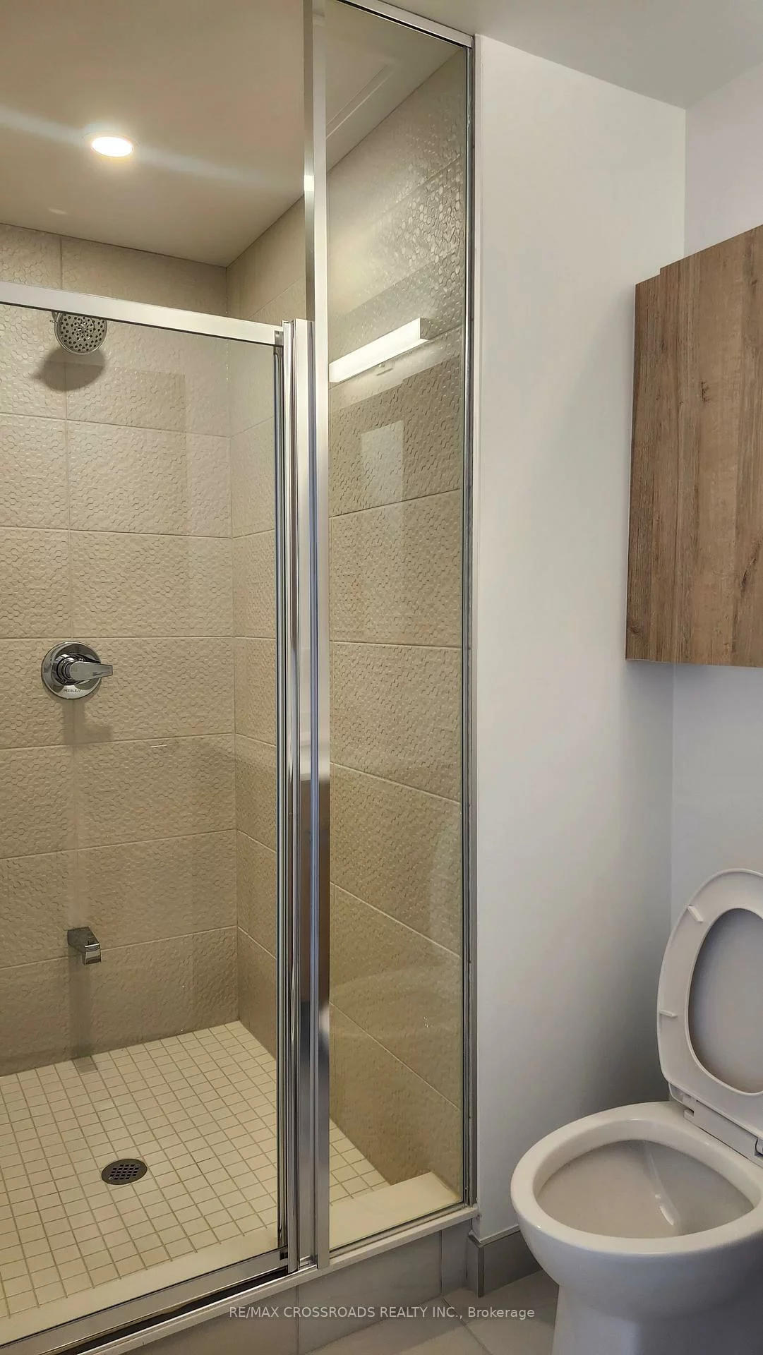 9750, Markham, Greensborough, Markham