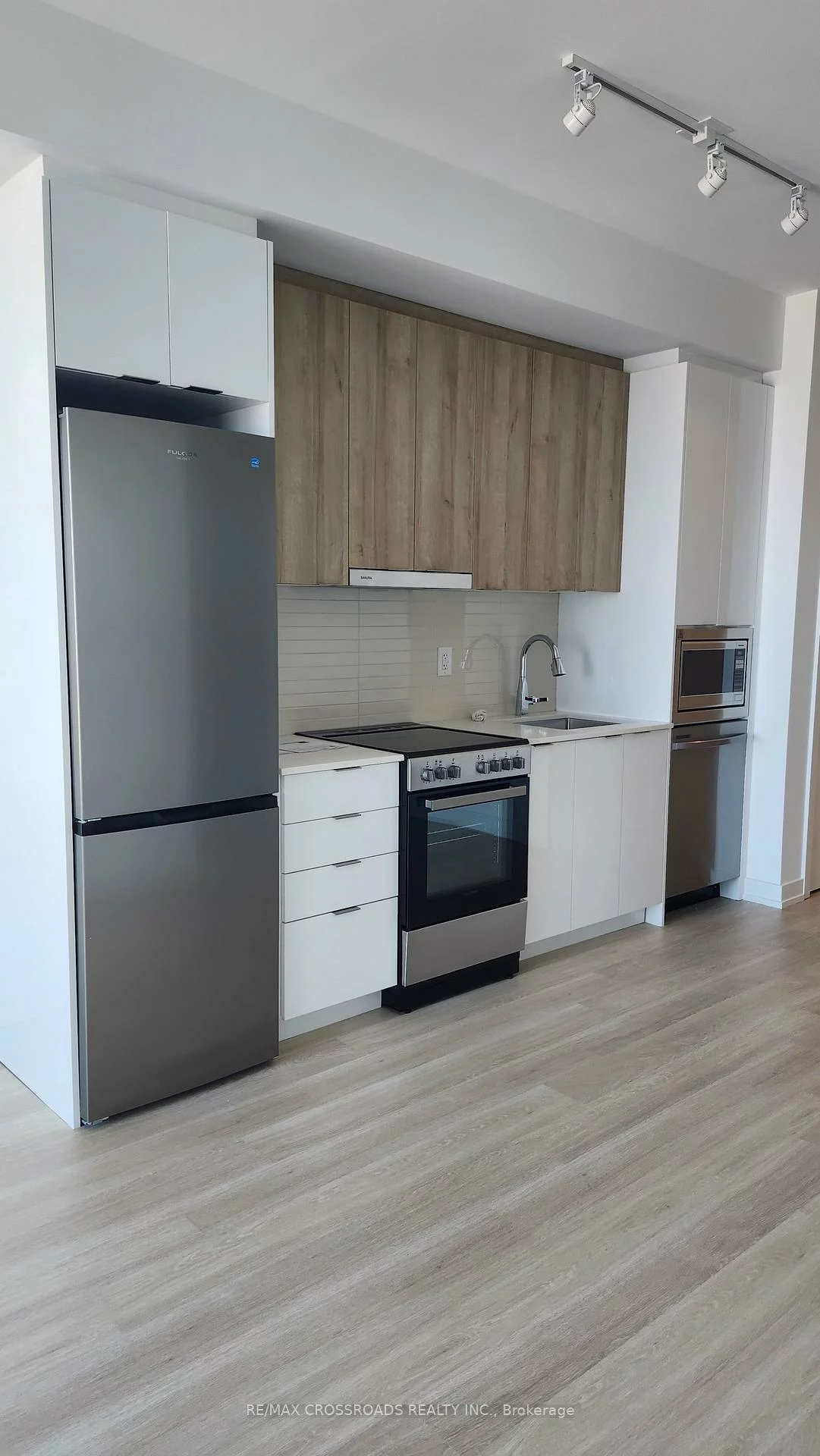 9750, Markham, Greensborough, Markham