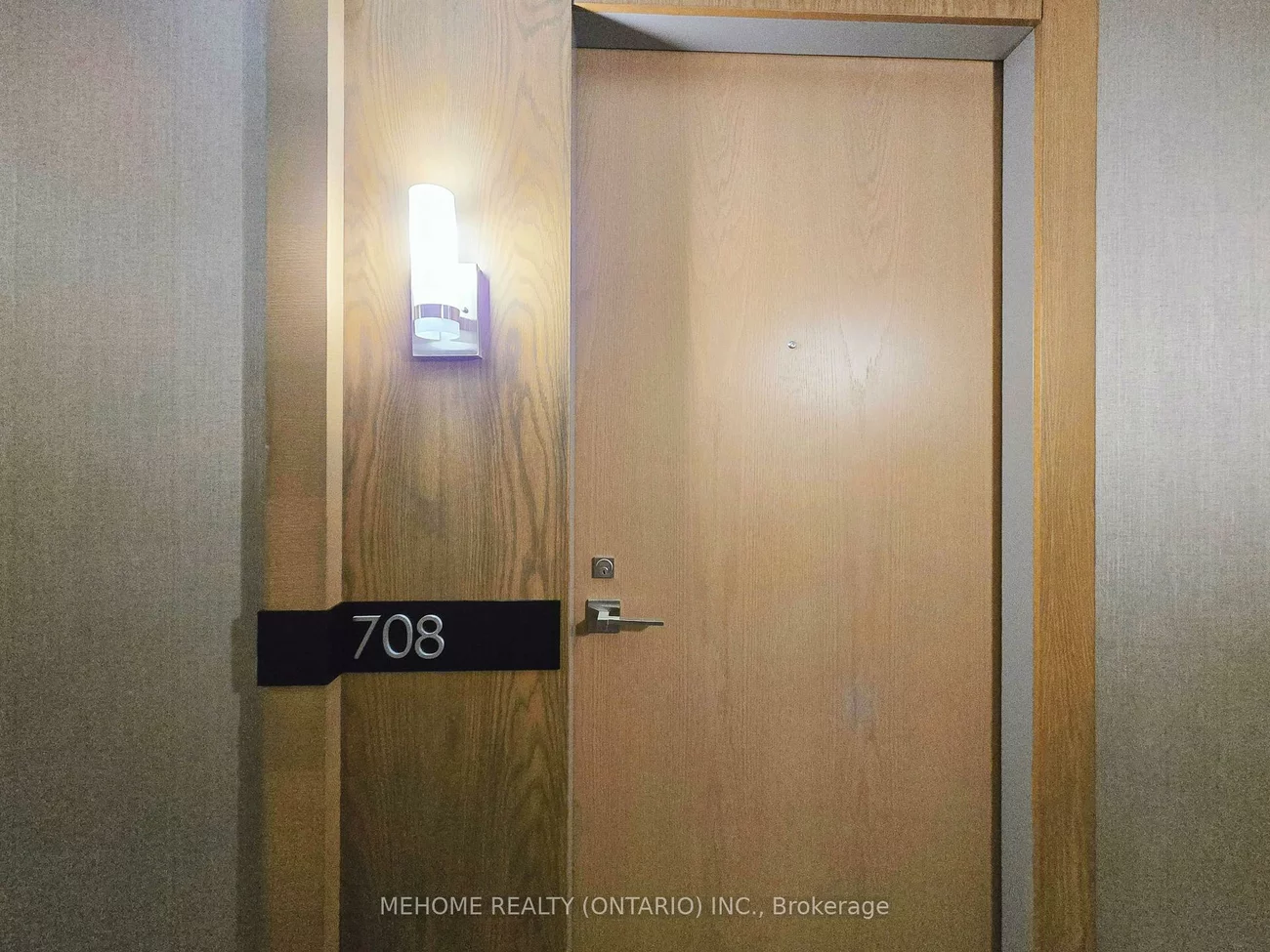 18, Uptown, Unionville, Markham