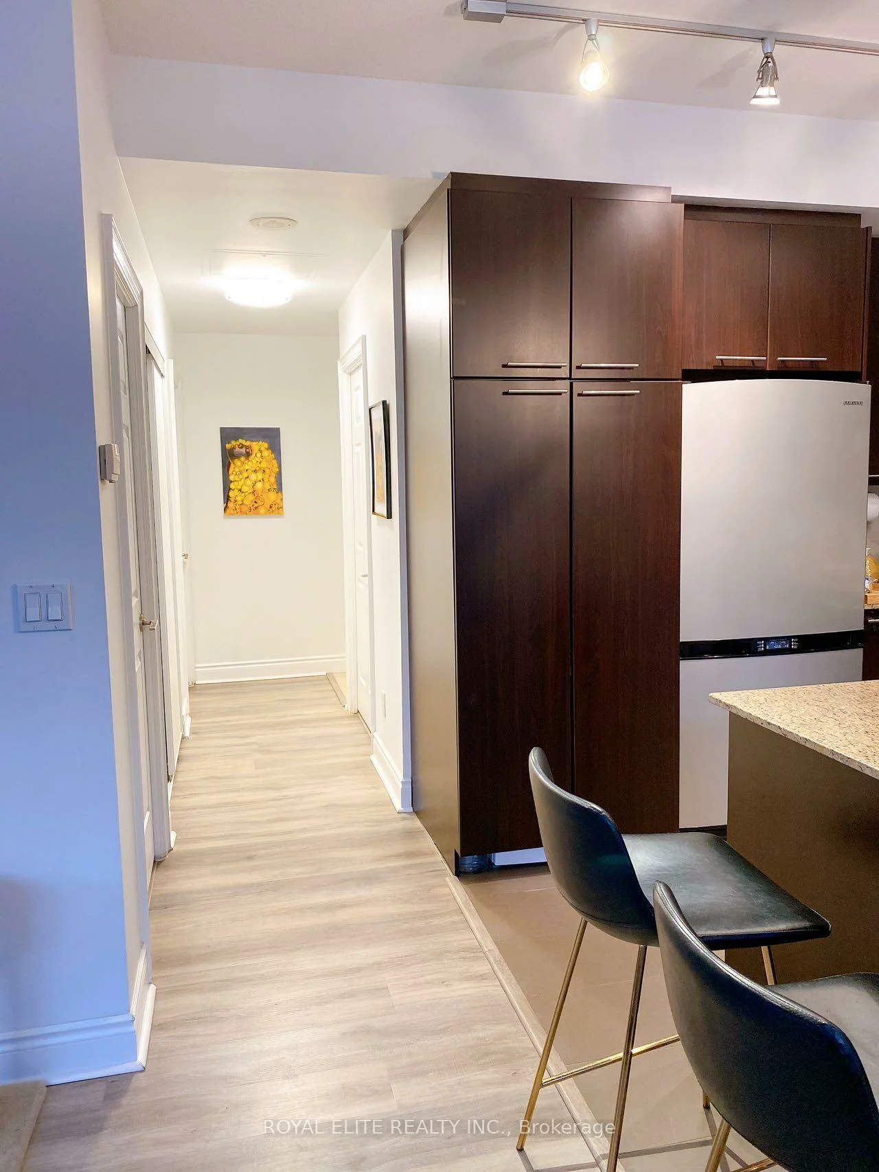 39, Galleria, Commerce Valley, Markham