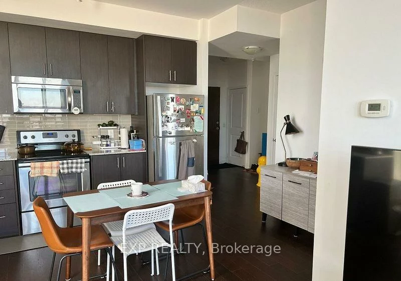 9582, Markham, Wismer, Markham