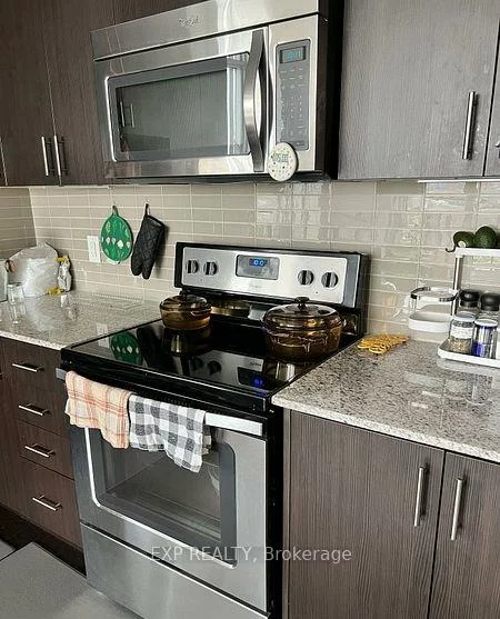 9582, Markham, Wismer, Markham