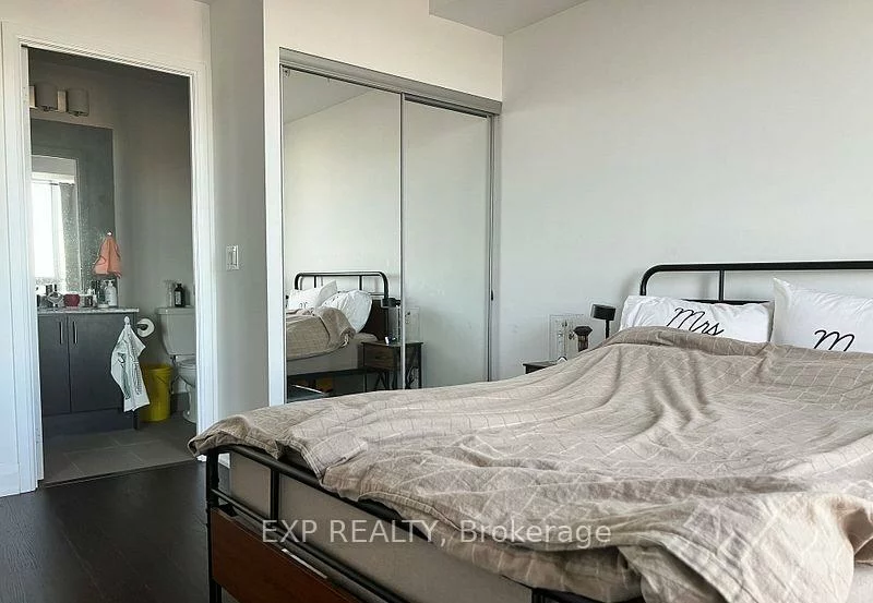 9582, Markham, Wismer, Markham