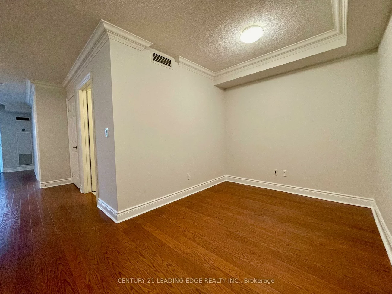 23, Cox, Unionville, Markham