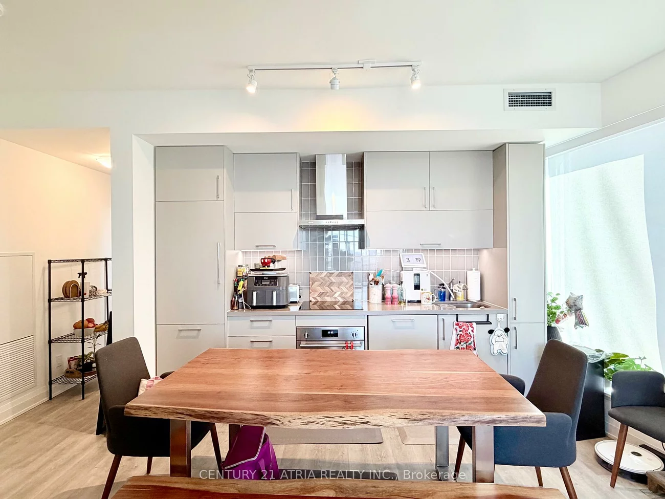 56, Andre De Grasse, Unionville, Markham