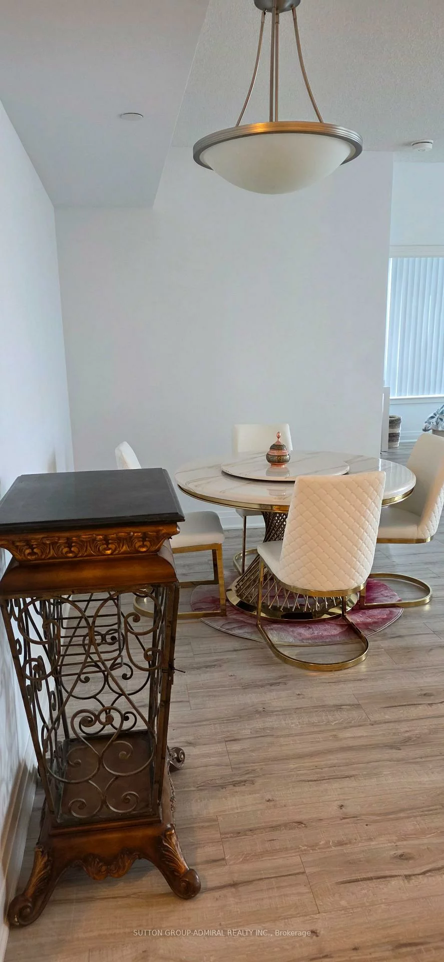 7165, Yonge, Grandview, Markham