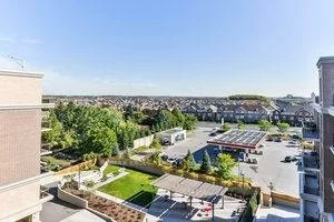 540, Bur Oak, Berczy, Markham