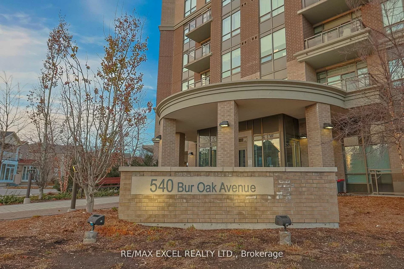 540, Bur Oak, Berczy, Markham