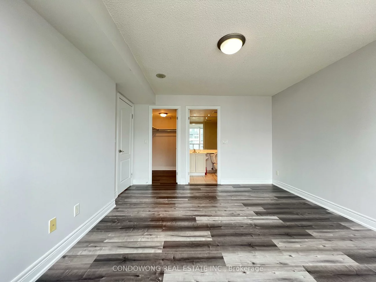 48, Suncrest, Commerce Valley, Markham