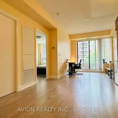 18, Uptown, Unionville, Markham