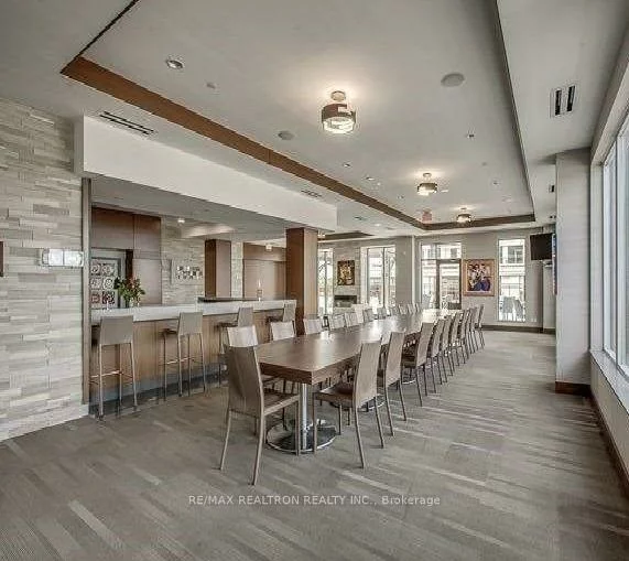 9500, Markham, Wismer, Markham