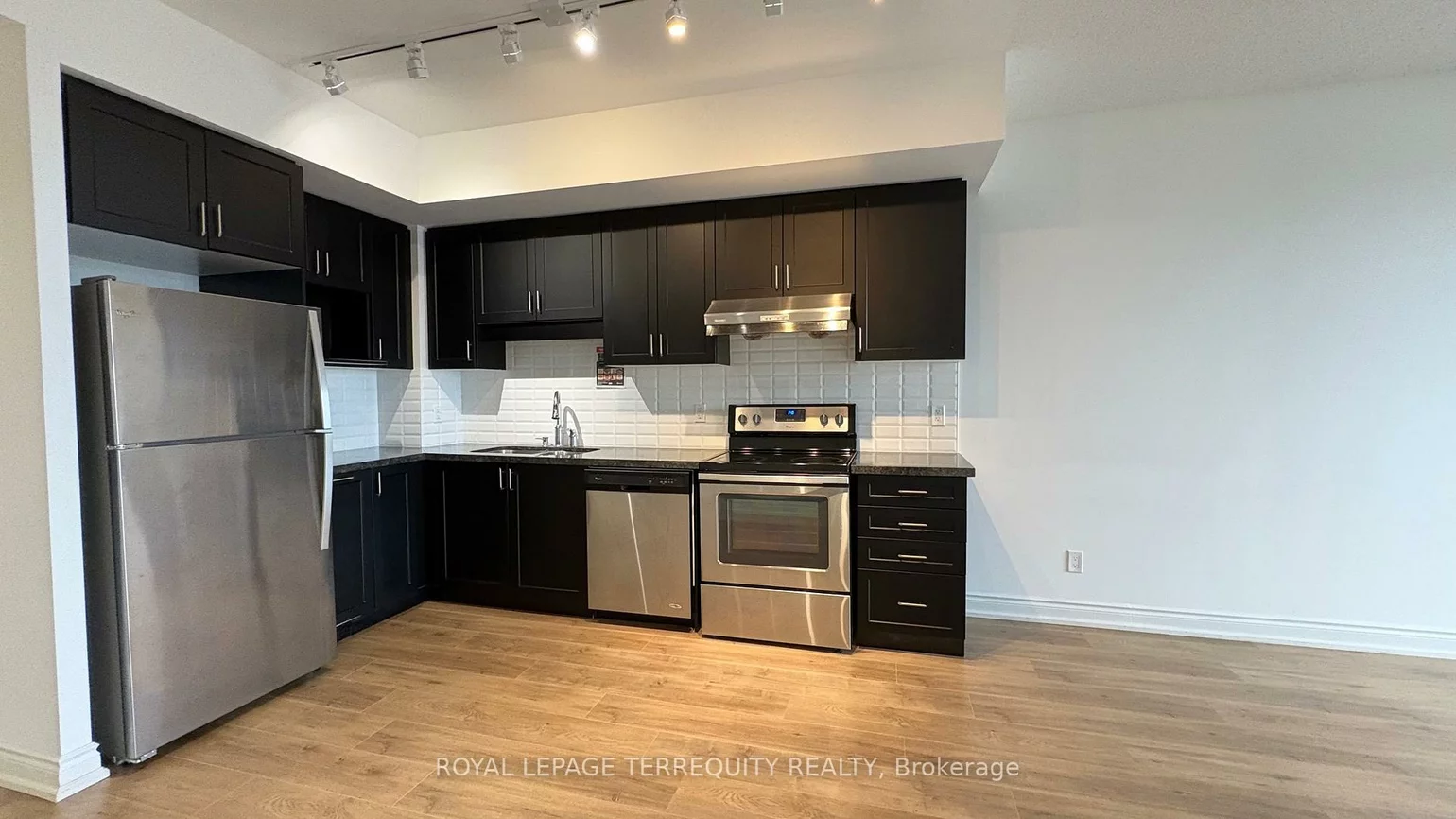 38, Cedarland, Unionville, Markham