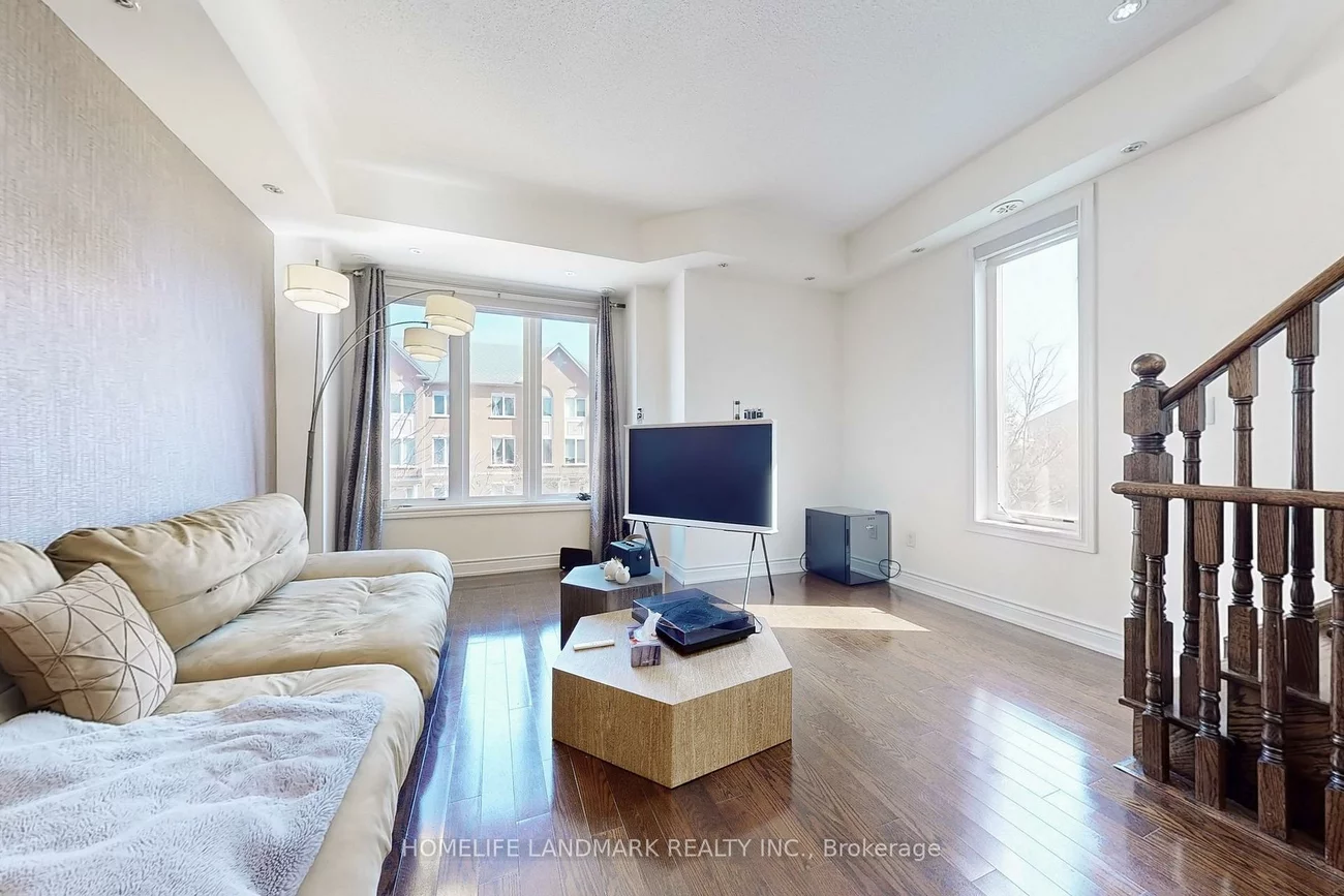 231, South Park, Commerce Valley, Markham