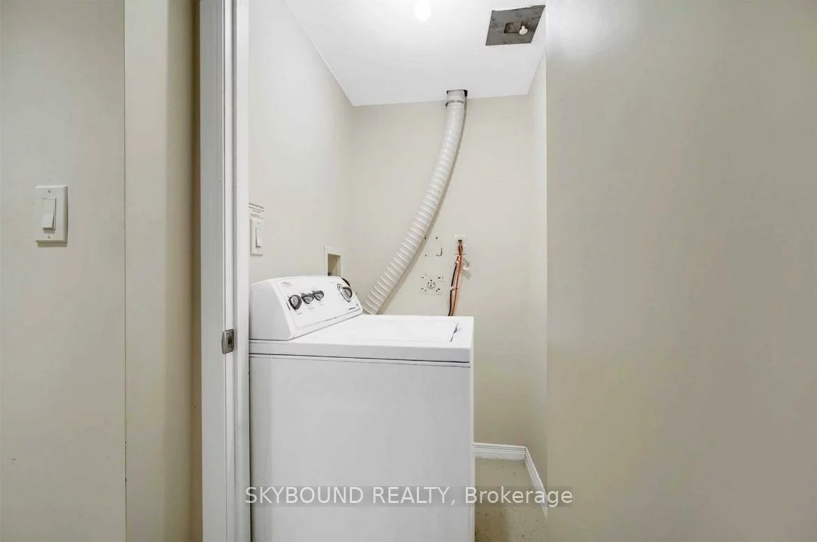 35, Sunrise, Milliken Mills East, Markham