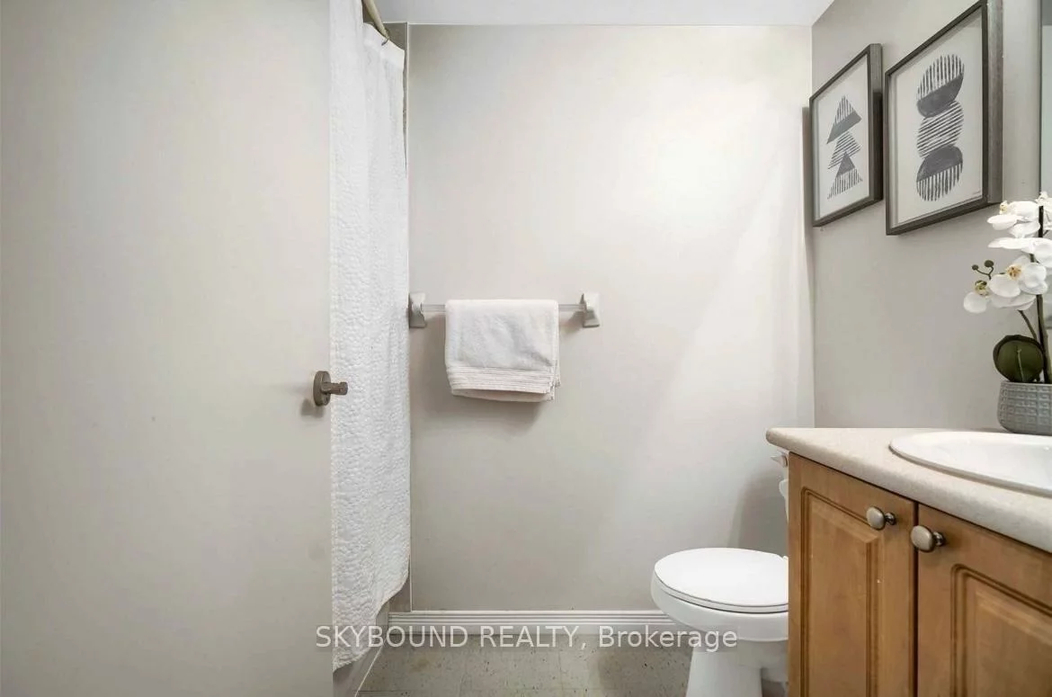 35, Sunrise, Milliken Mills East, Markham