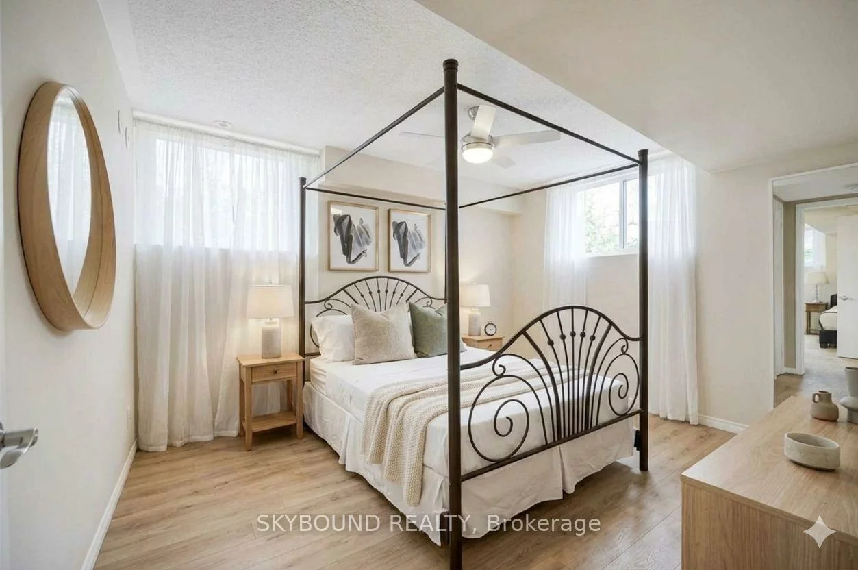 35, Sunrise, Milliken Mills East, Markham