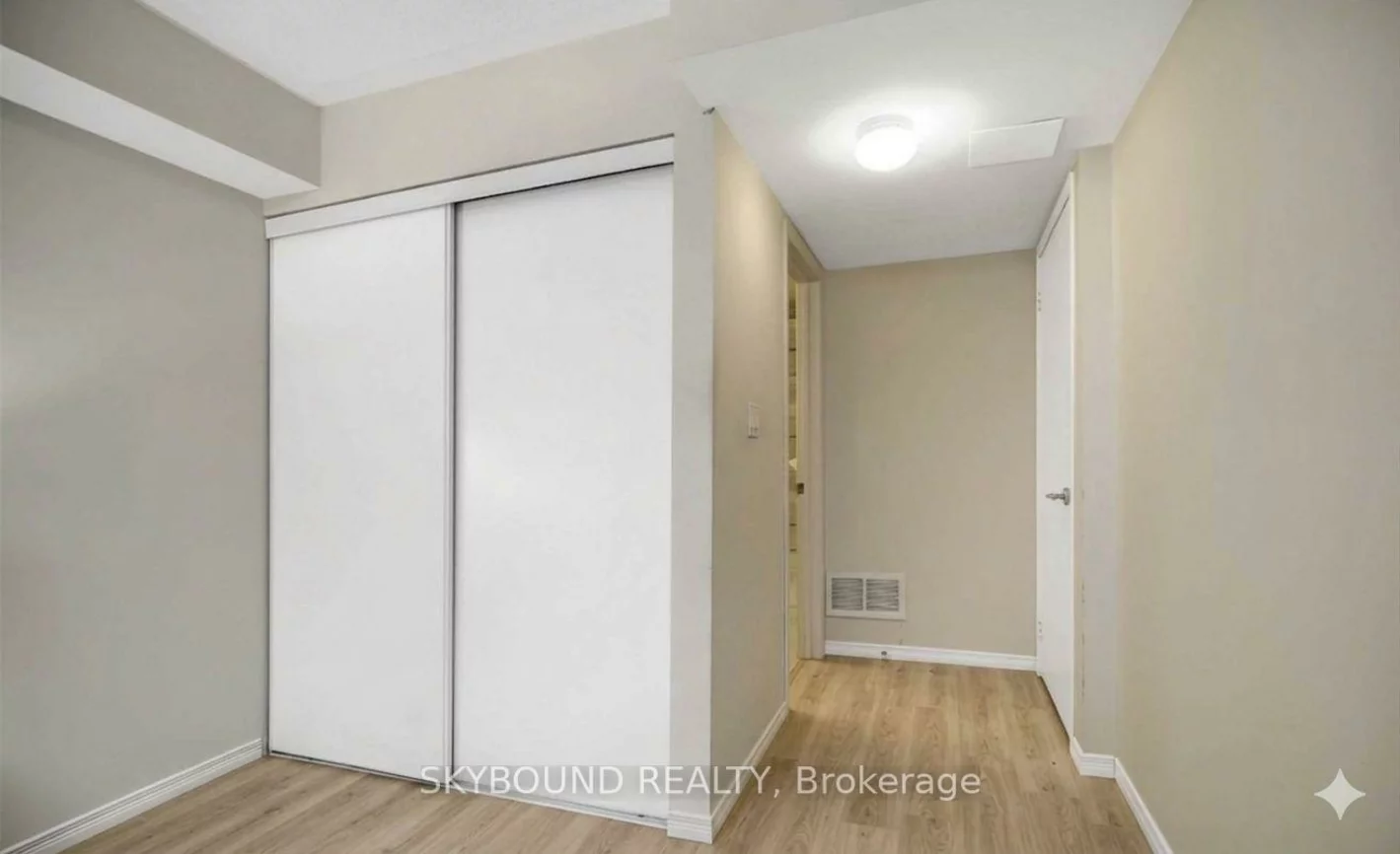 35, Sunrise, Milliken Mills East, Markham