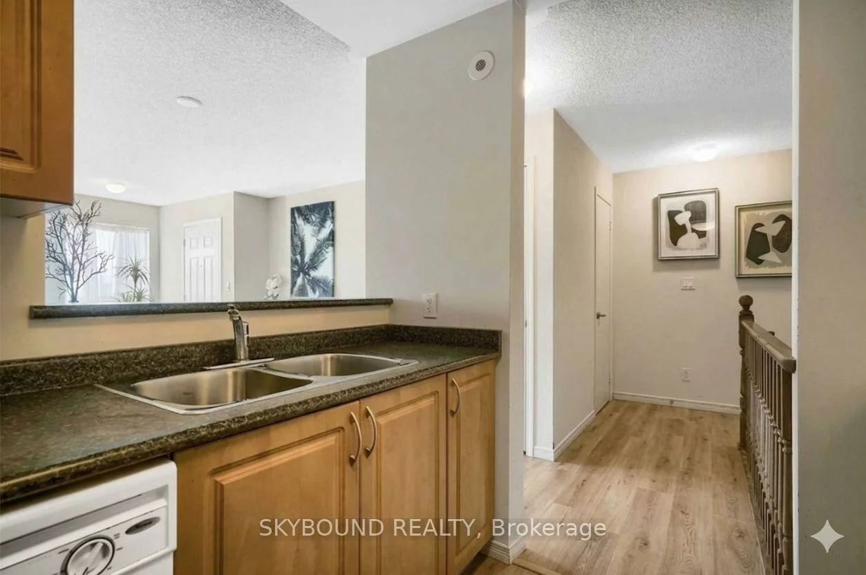 35, Sunrise, Milliken Mills East, Markham