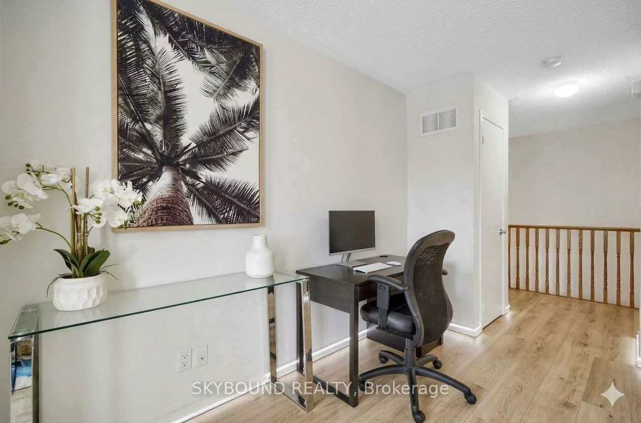 35, Sunrise, Milliken Mills East, Markham