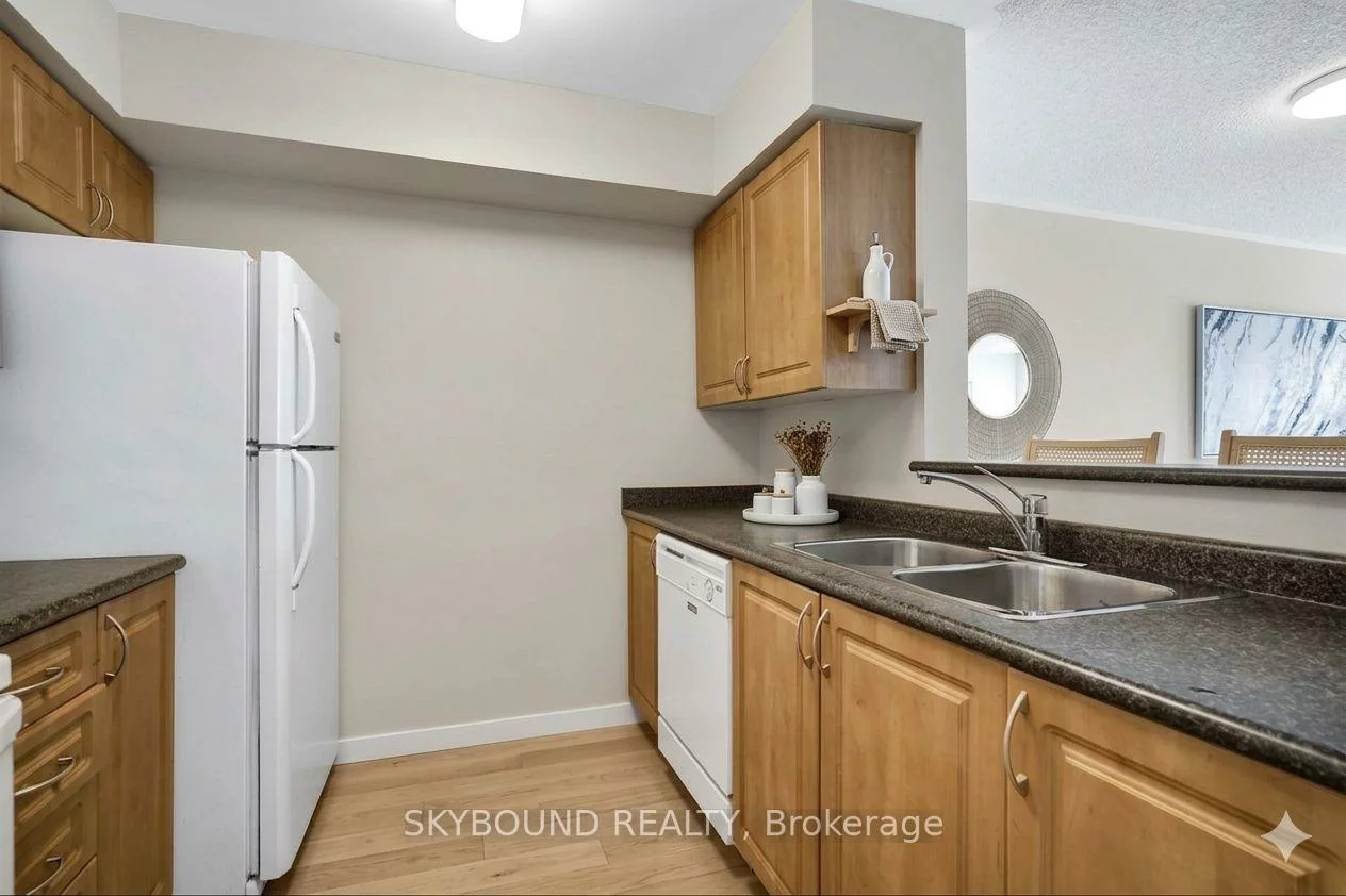 35, Sunrise, Milliken Mills East, Markham