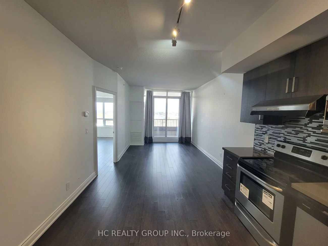 89, South Town Centre, Unionville, Markham