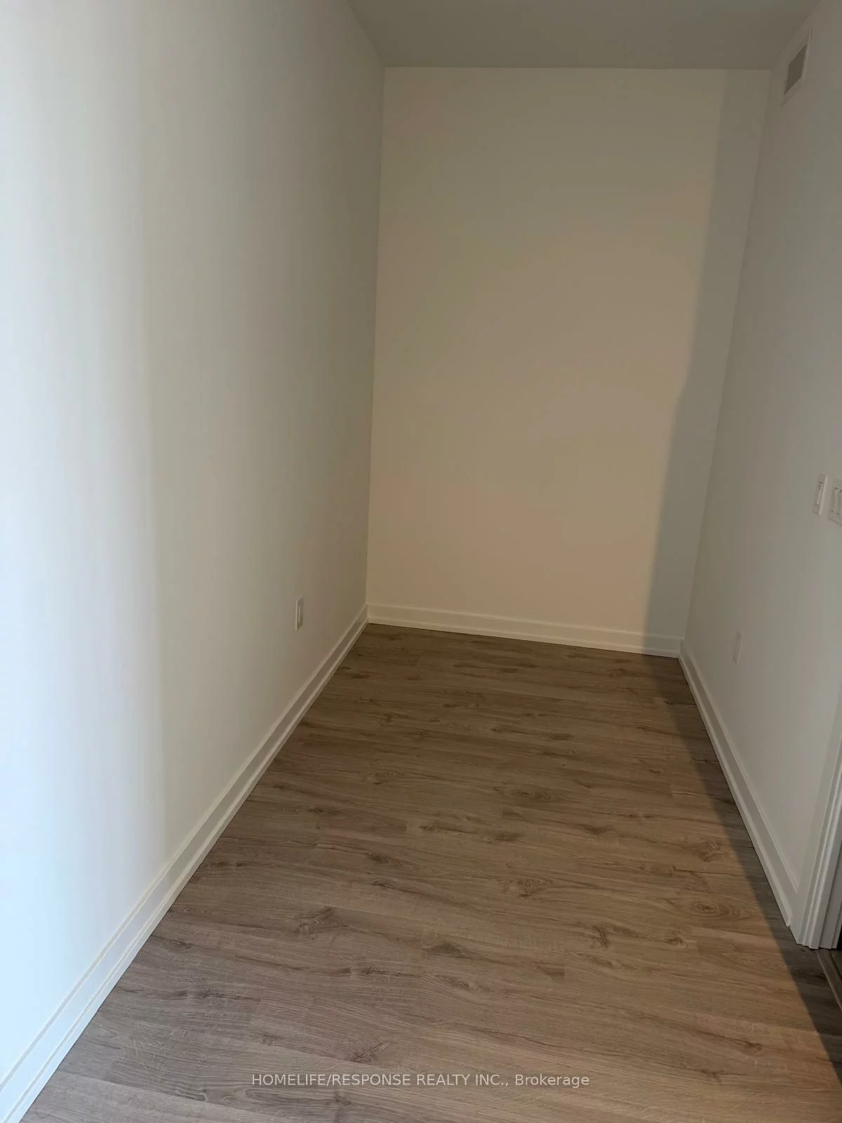 9751, Markham, Greensborough, Markham