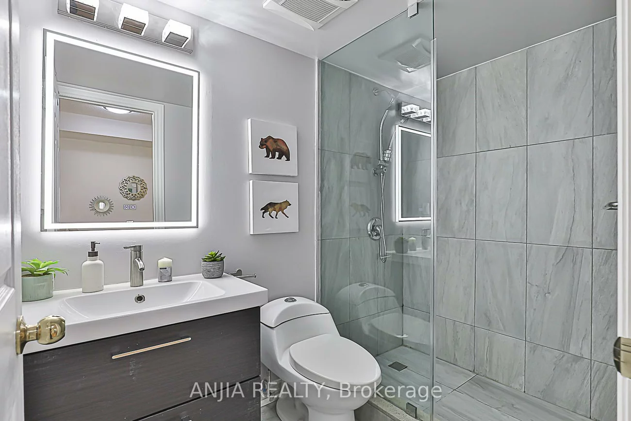 316, John, Aileen-Willowbrook, Markham