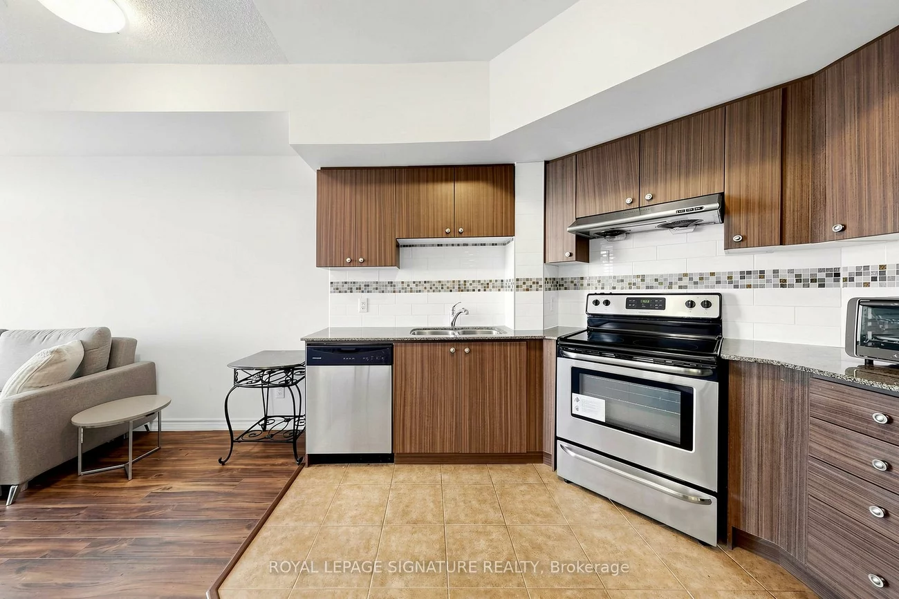 8323, KENNEDY, Village Green-South Unionville, Markham