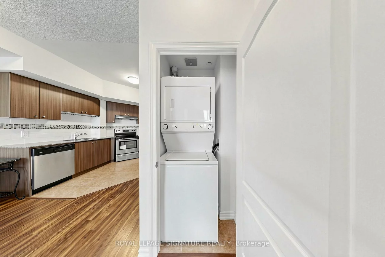 8323, KENNEDY, Village Green-South Unionville, Markham