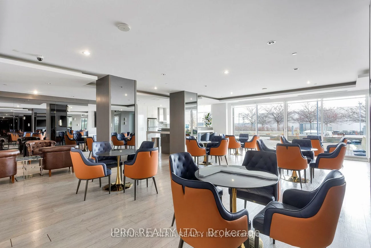 7161, Yonge, Grandview, Markham