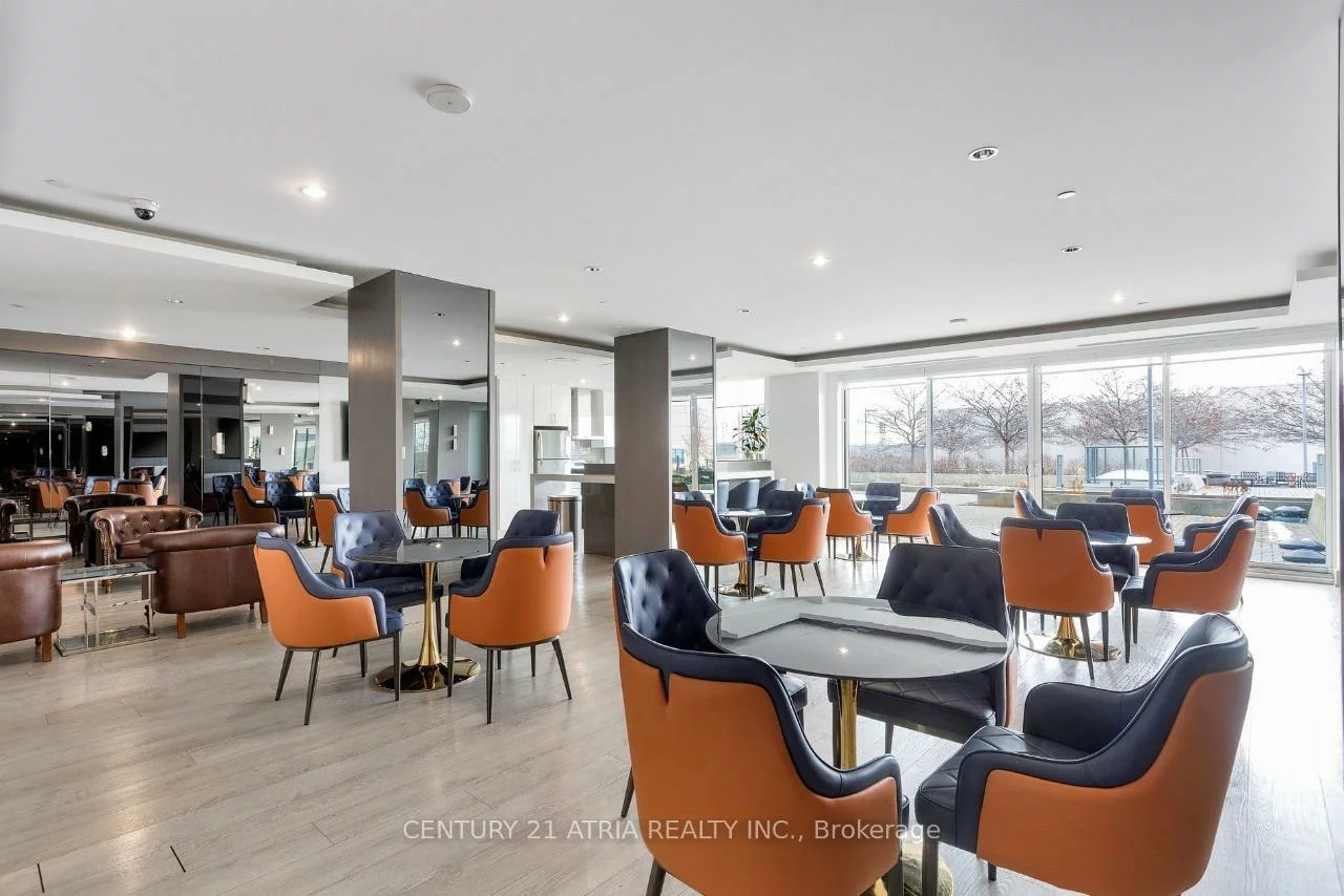 7161, Yonge, Grandview, Markham