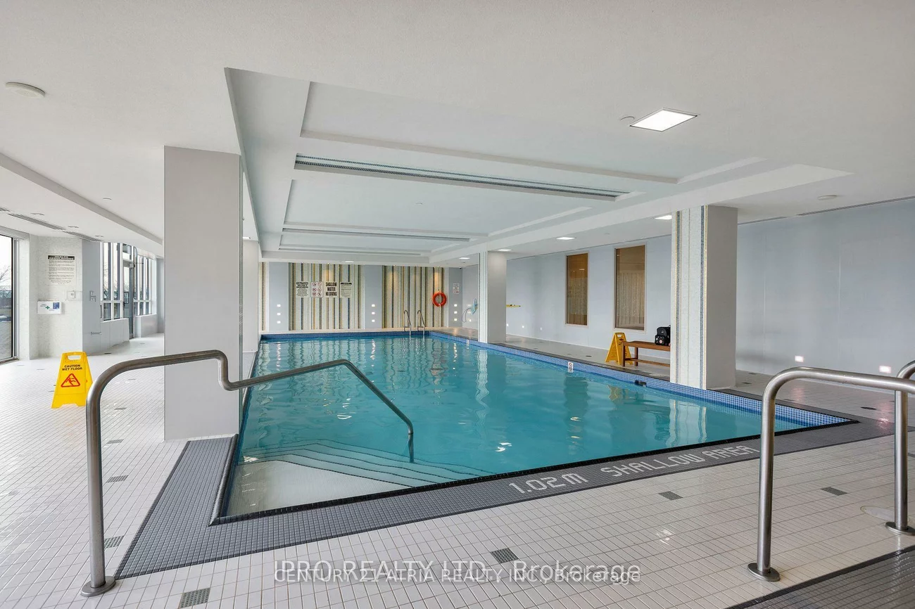 7161, Yonge, Grandview, Markham