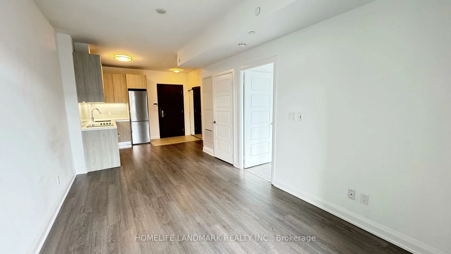 15, Water Walk, Unionville, Markham