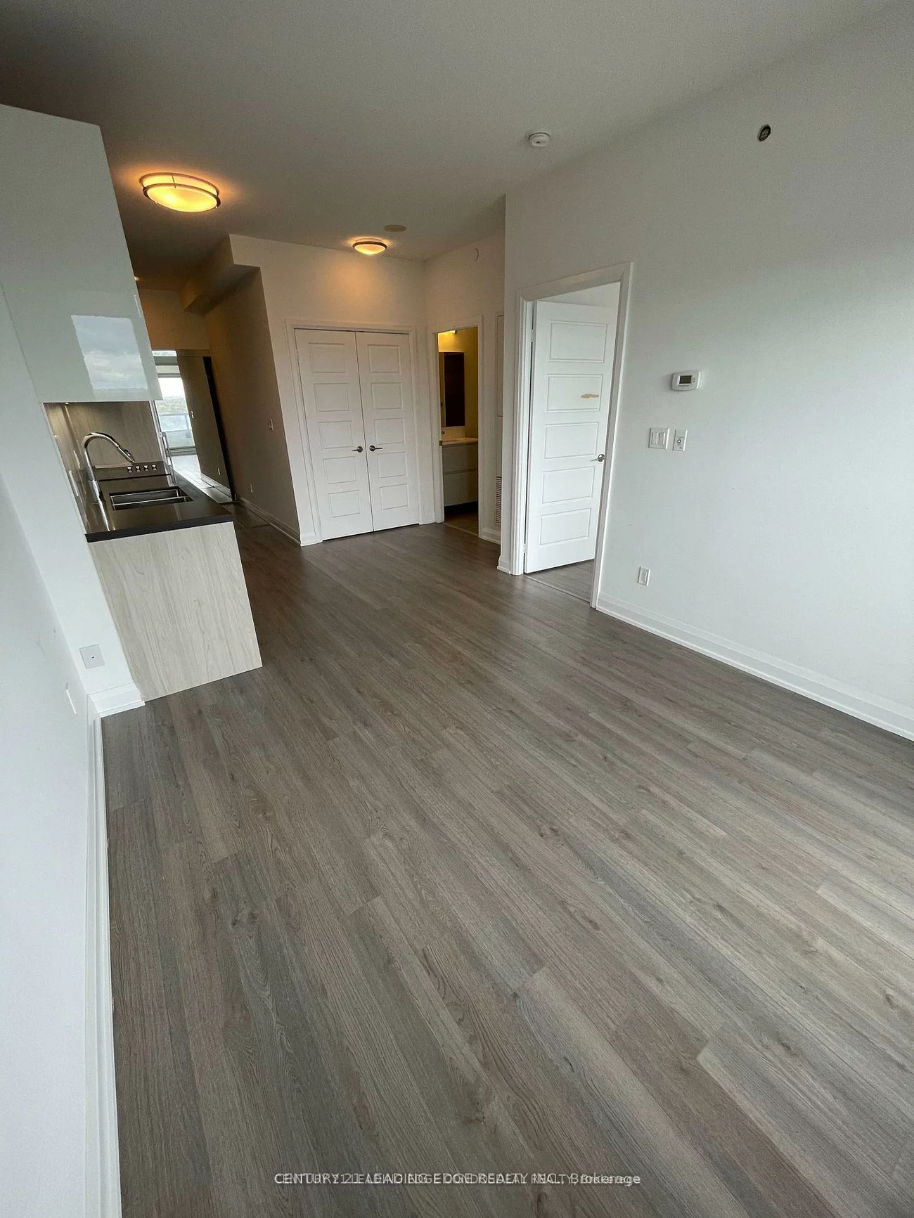 15, Water Walk, Unionville, Markham
