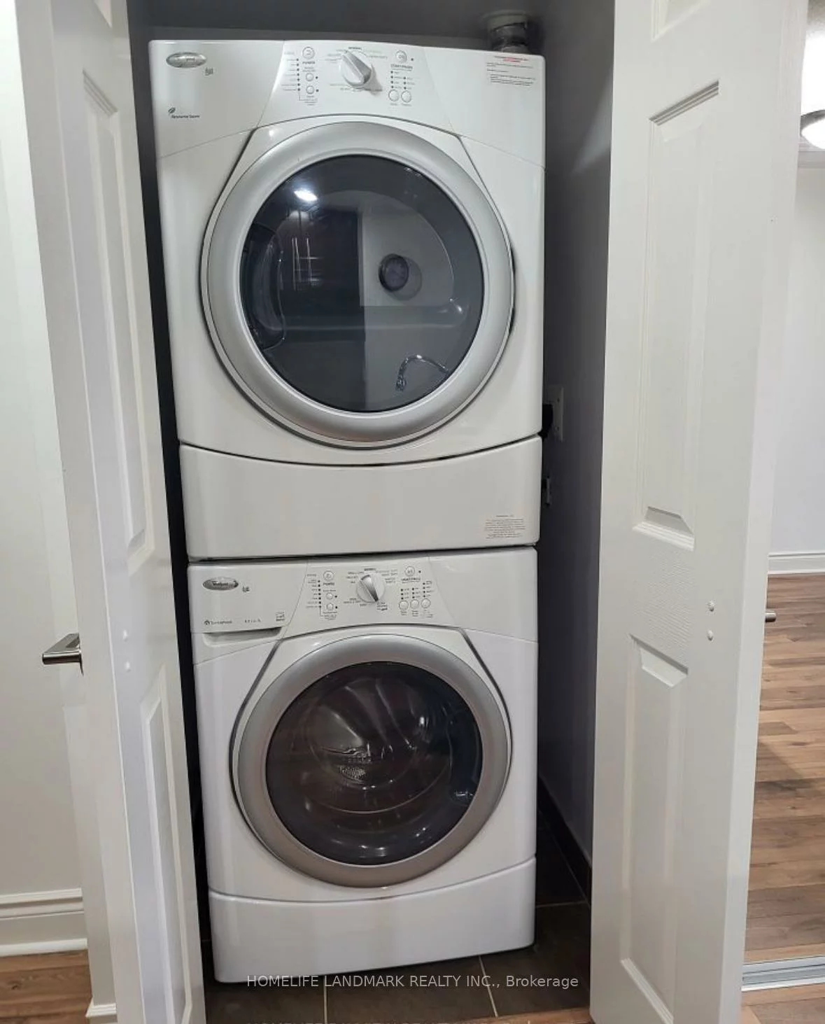 23, Cox, Unionville, Markham