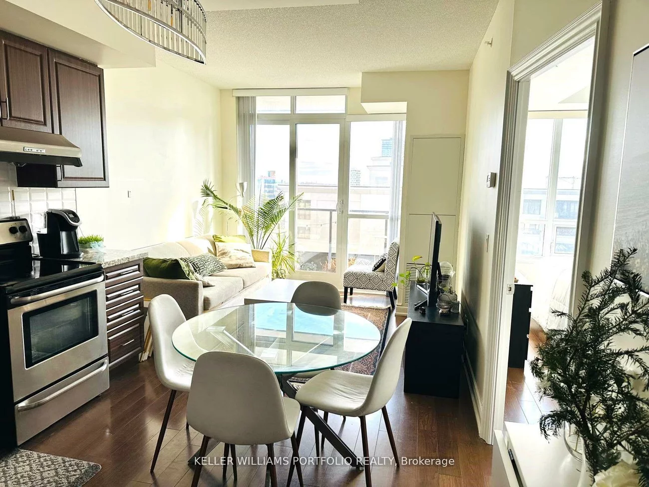 89, South Town Centre, Unionville, Markham