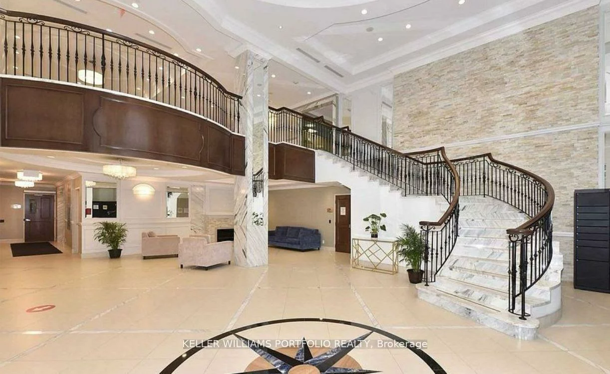 89, South Town Centre, Unionville, Markham