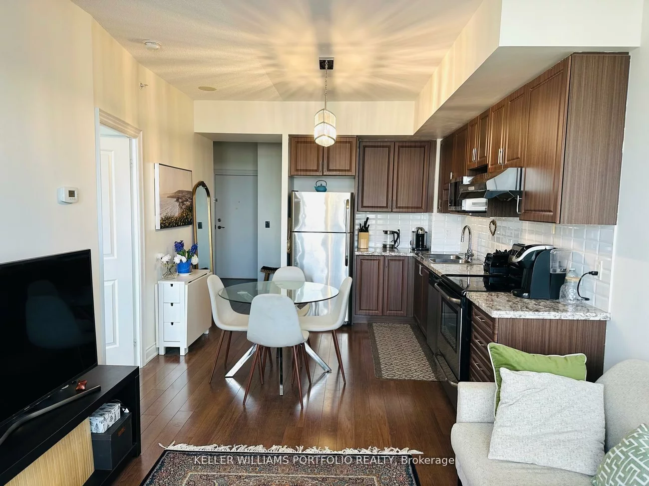 89, South Town Centre, Unionville, Markham