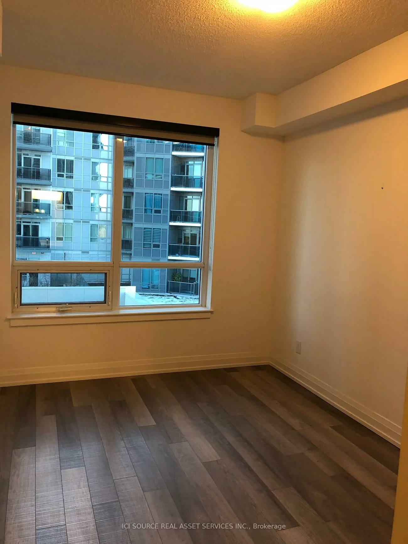 7165, Yonge, Grandview, Markham