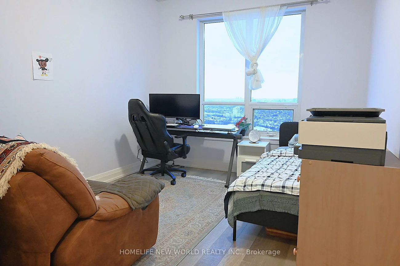 7161, Yonge, Grandview, Markham