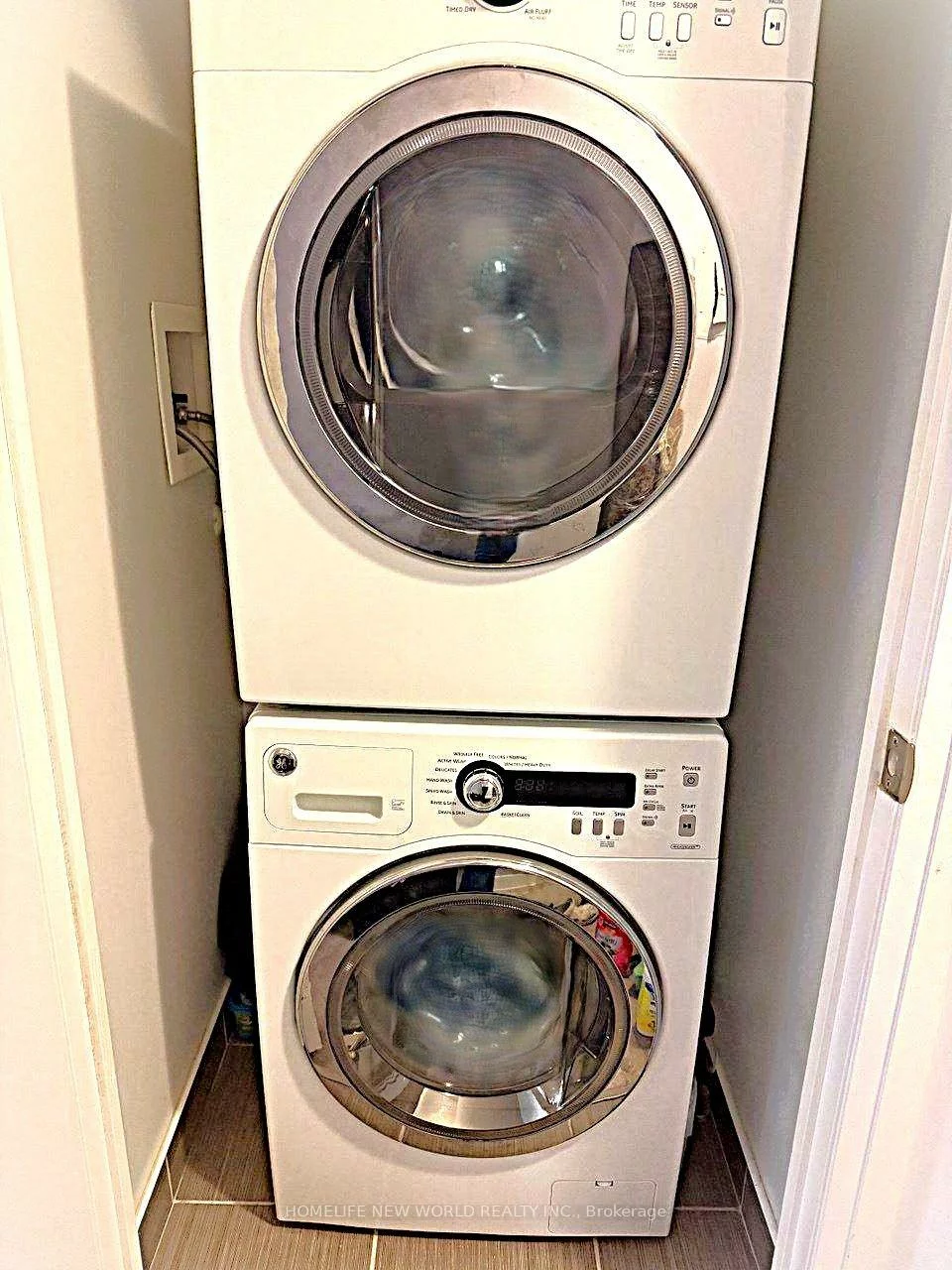 7161, Yonge, Grandview, Markham