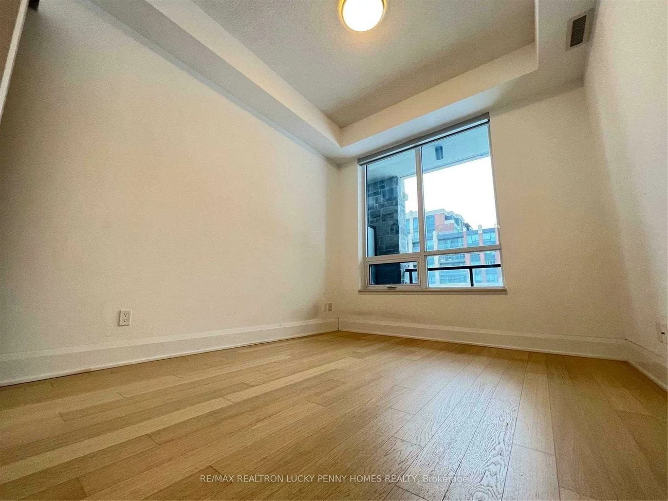 25, Water Walk, Unionville, Markham