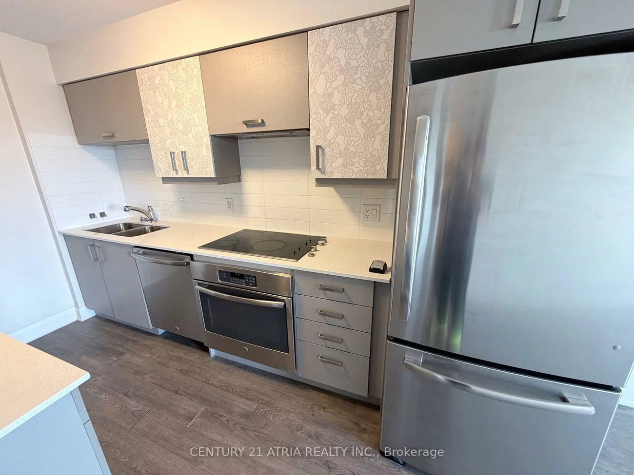 18, Uptown, Unionville, Markham