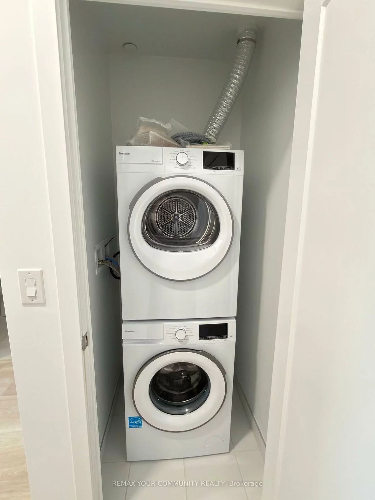 9763, Markham, Greensborough, Markham