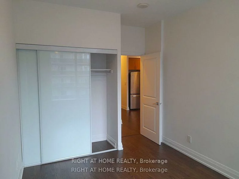 832-7165, Yonge, Grandview, Markham